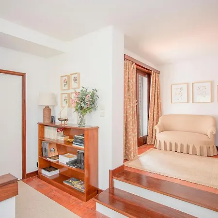 Liiiving In Moledo - Beach & Garden 莫莱杜